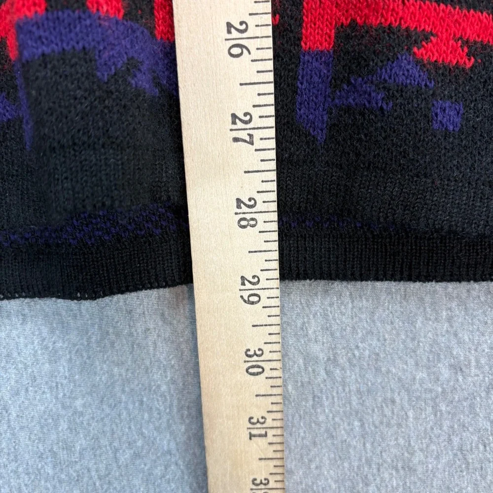Vintage American Pride Sweater Womens M Black Aztec‎ Heavy Knit Native American - Picture 6 of 9